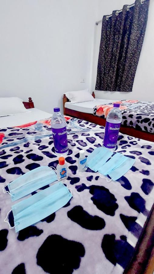 Nilam Guest House Bodh Gaya Ngoại thất bức ảnh