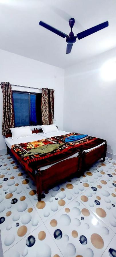 Nilam Guest House Bodh Gaya Ngoại thất bức ảnh